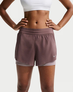 Nike Swift Dri-FIT Normal Belli 2-в-1 Женские шорты для бега - NIKE