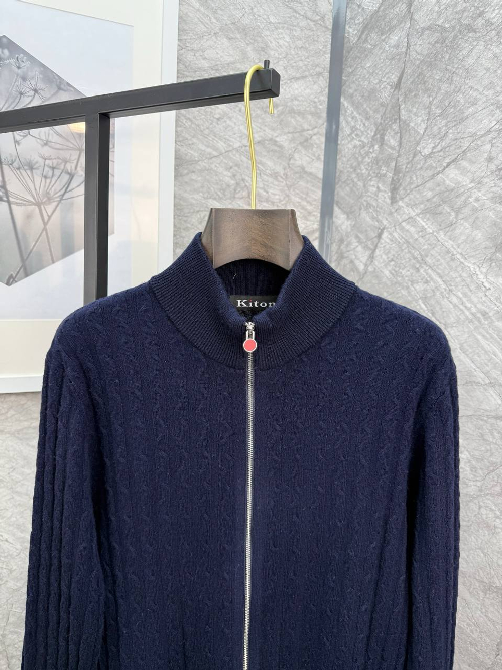 Кардиган Kiton