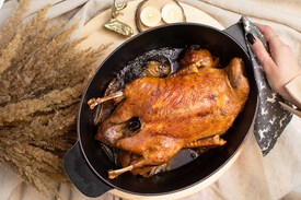 Запеченый гусь с хрустящей корочкой