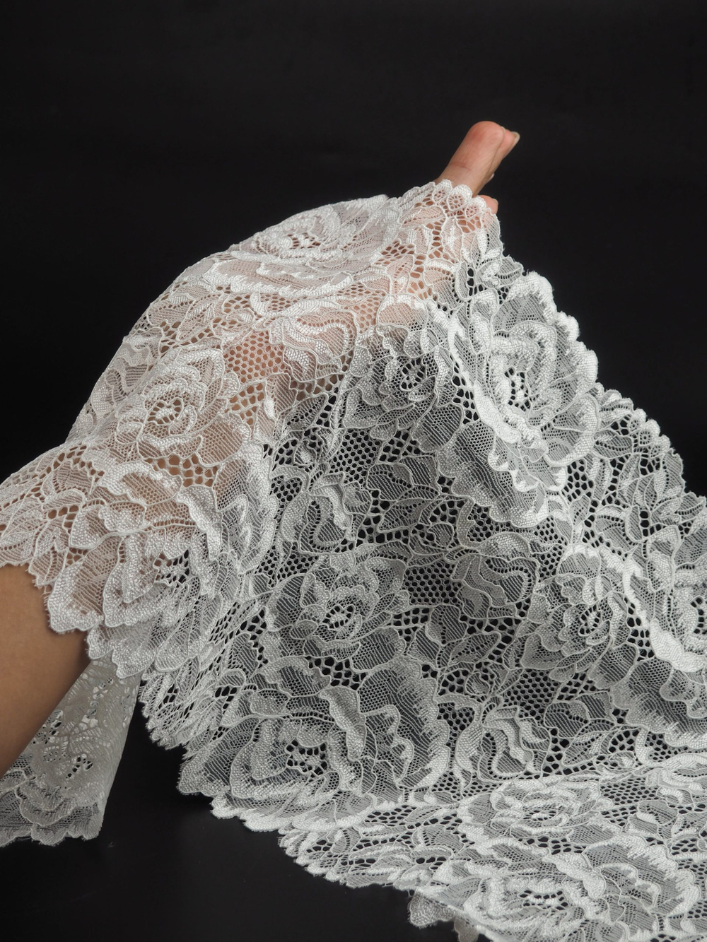 Эластичное кружево экрю ширина 21 см
