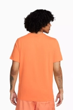 Футболка Nike Sportswear Club