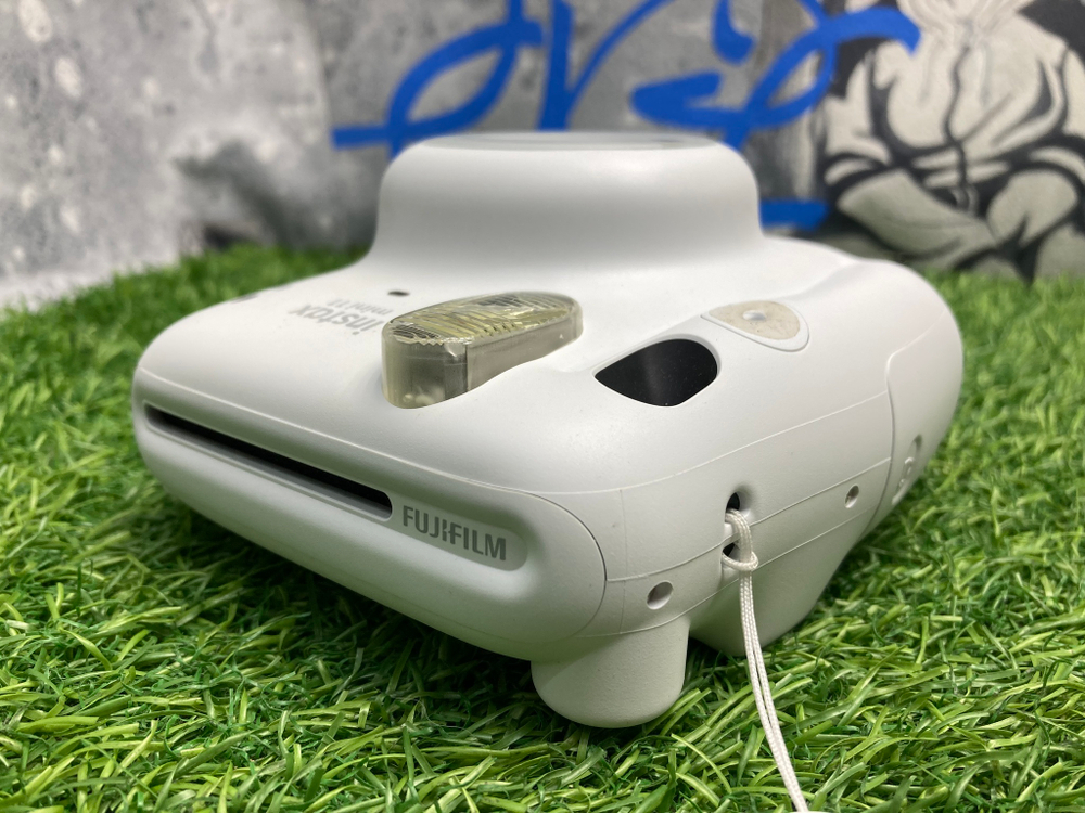 FujiFilm Instax Mini 11