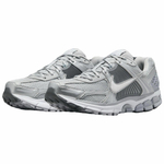 Кроссовки Nike Air Zoom Vomero 5