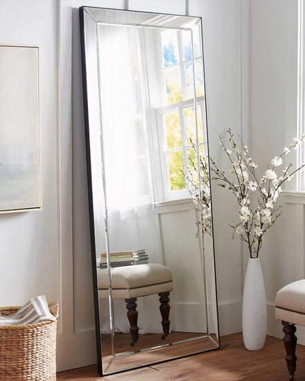 Напольное зеркало "Рашмор"