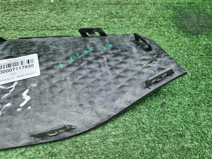 Решетка переднего бампера Mercedes E W213 (16-21)