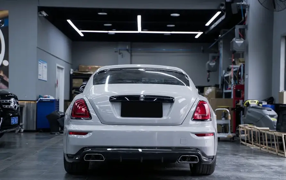 Карбоновый задний бампер для ROLLS-ROYCE WRAITH | DAWN 2016-2020 Ролс Ройс Давн