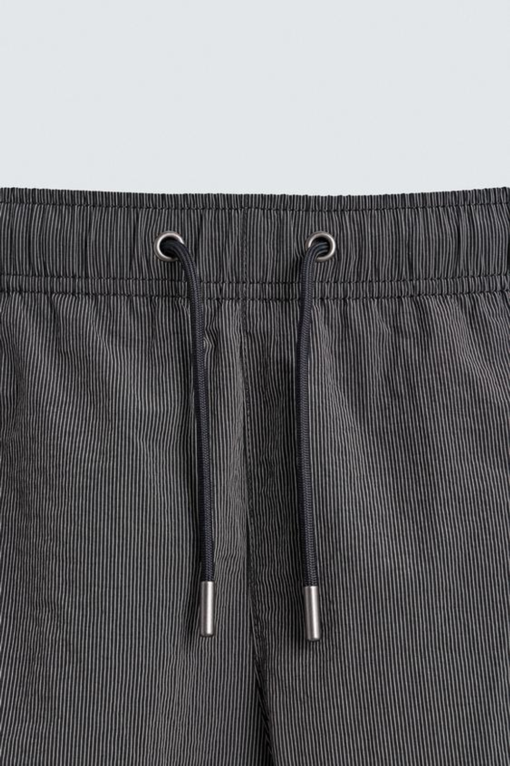 ZARA ПЛАВКИ ИЗ ЖАТОЙ ТКАНИ В МЕЛКУЮ ПОЛОСКУ, АНТРАЦИТОВО-СЕРЫЙ