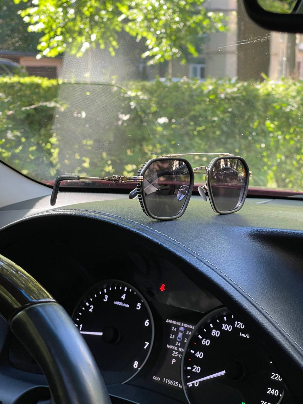 Солнцезащитные очки Chrome Hearts