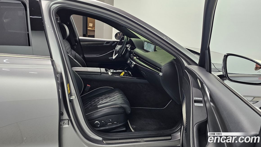 Genesis G80 (RG3) Бензин 2.5 Turbo AWD (12.2021)