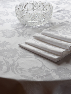 Скатерть 150x180 и 6 салфеток Vallesusa Arles Bianco