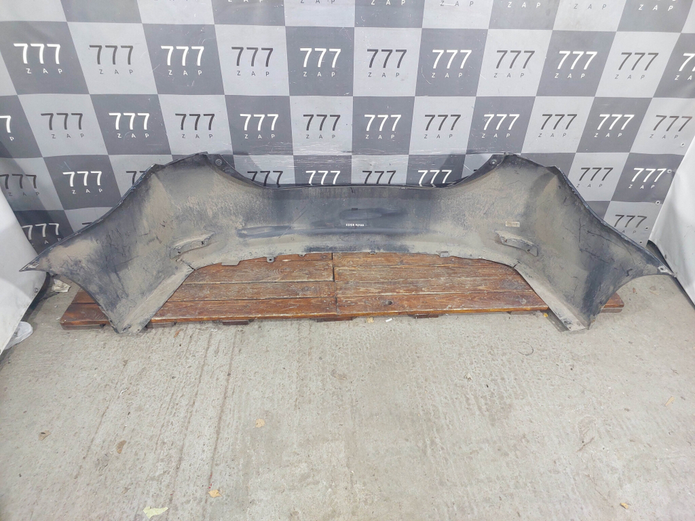 Бампер задний Toyota Corolla (E180) 12-19 Б/У Оригинал 5215902A20