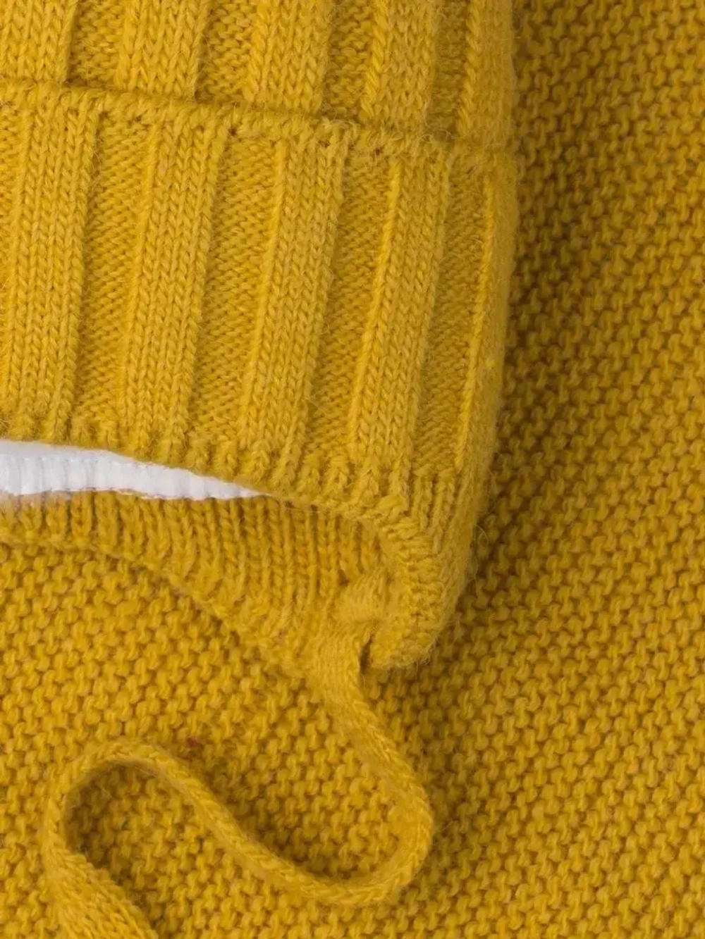 Шапка зимняя детская с помпоном и снуд