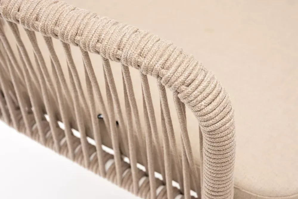 "Лион" стул плетеный из роупа, каркас из стали белый муар, роуп бежевый круглый, ткань бежевая 052