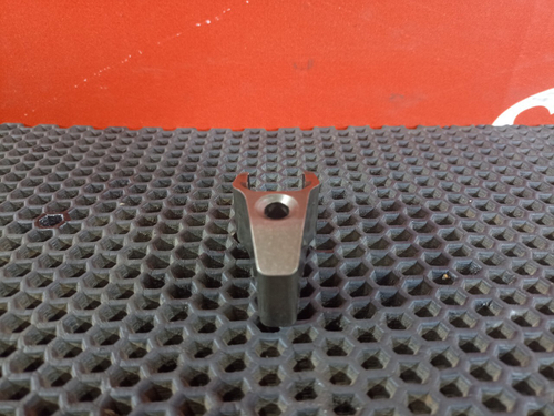 Кронштейн форсунки