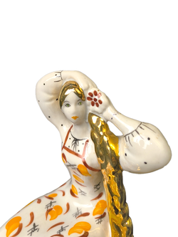 Фарфоровая статуэтка "Златовласка" Сысерть