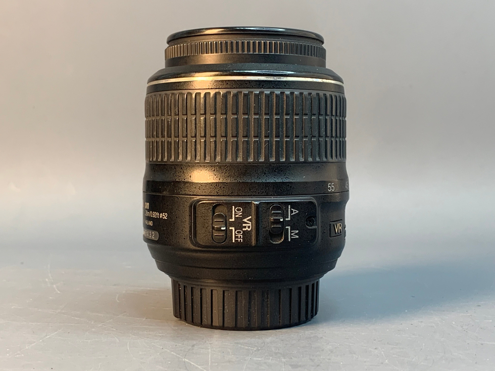 Nikon D3100 Kit 18-55mm 59340 Кадров