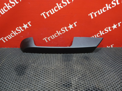 Накладка ручки капота левая 2019г