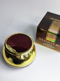 Крем для кожи вокруг глаз DAANDANBIT SNAIL EYE CREAM антивозрастной с муцином улитки