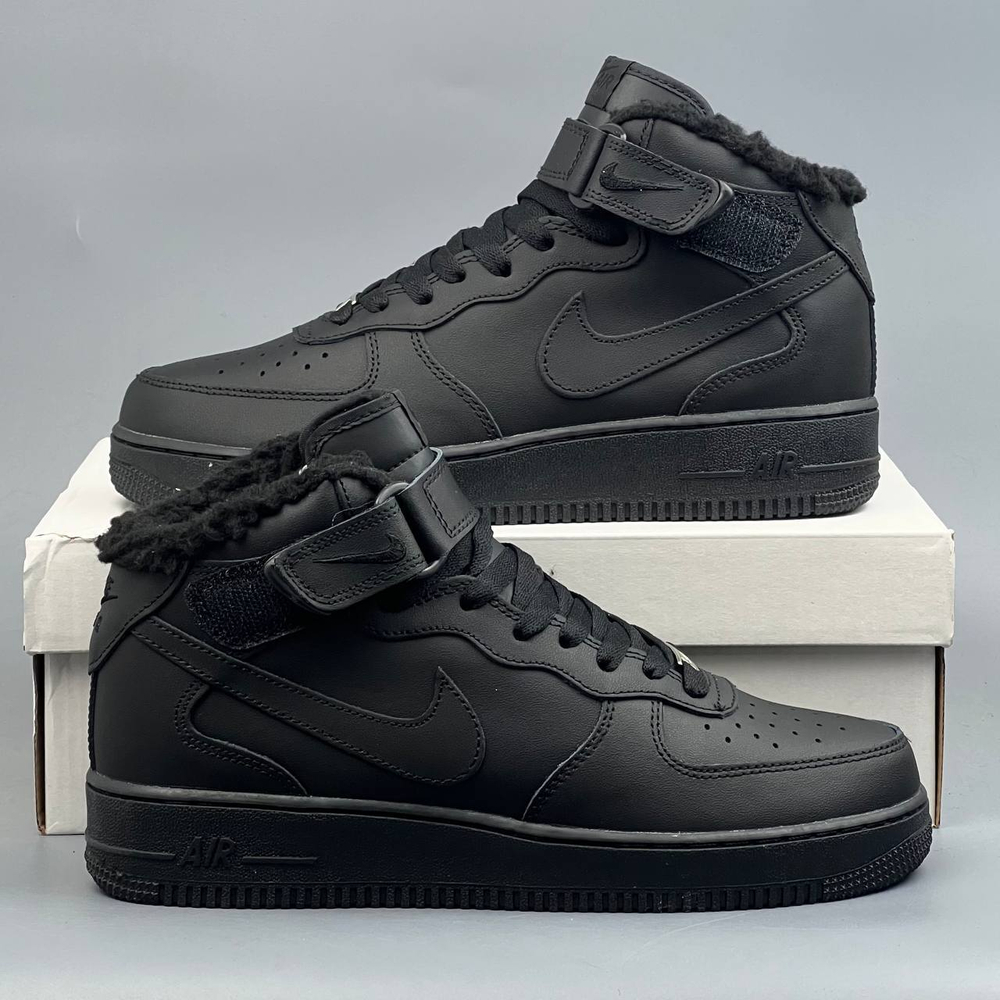 Кроссовки Nike Air Force 1 с мехом #454 (черн.)
