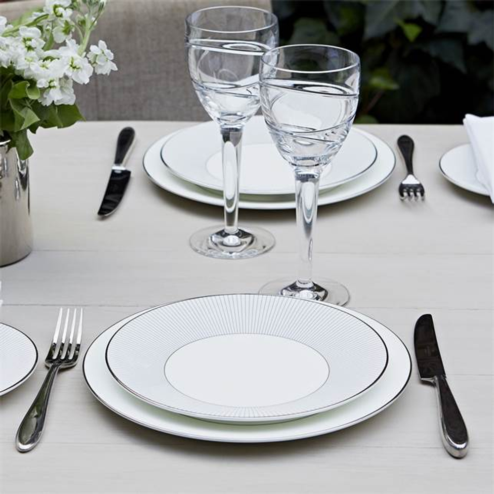 Wedgwood Тарелка для завтрака Jasper Conran Pin Stripe 23 см 50150209541