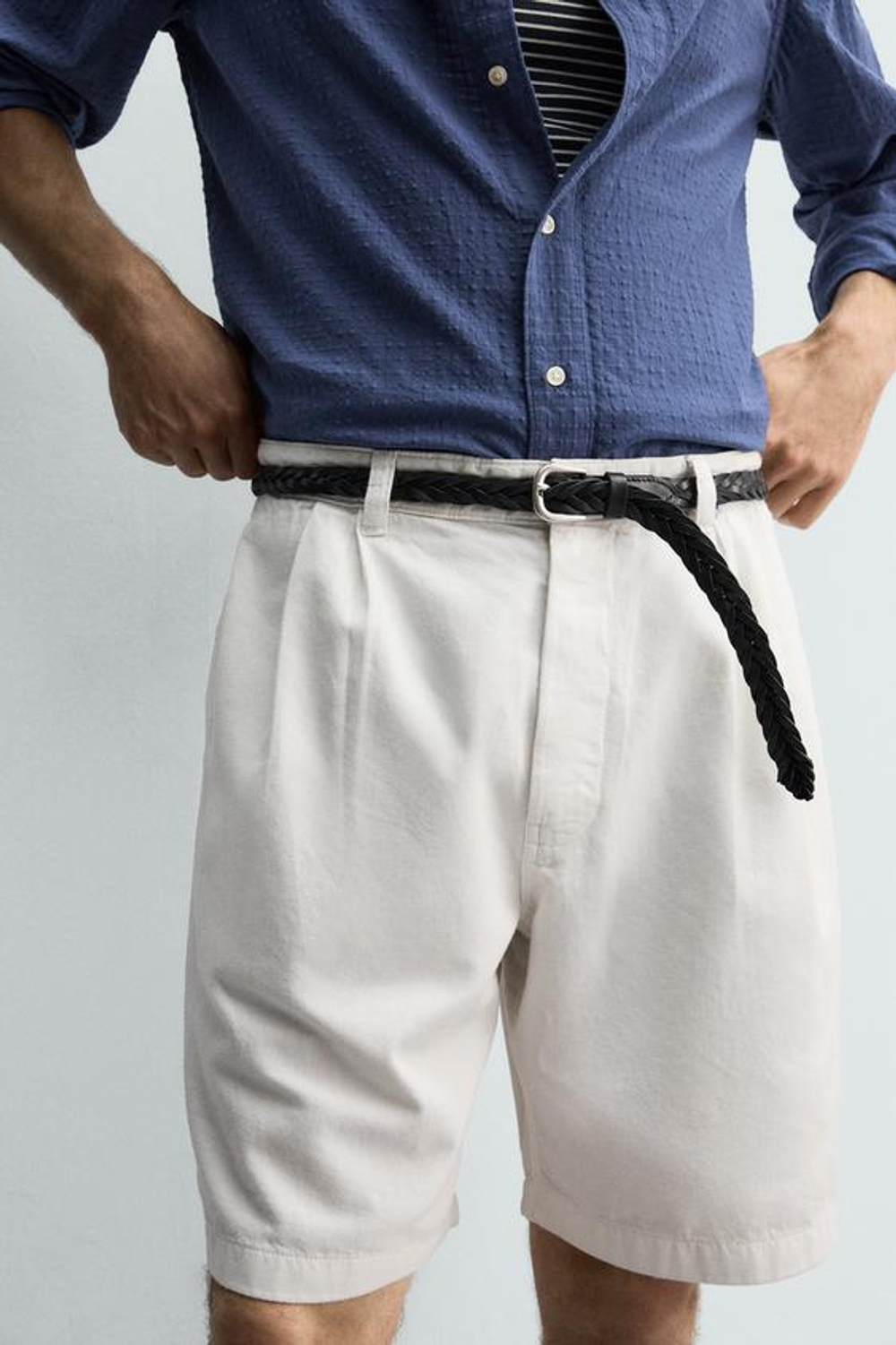 ZARA ШОРТЫ RELAXED FIT СО СКЛАДКАМИ, ЭКРЮ