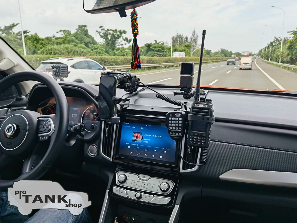 Кронштейн на приборную панель GWM POER (дорестайлинг 2024)