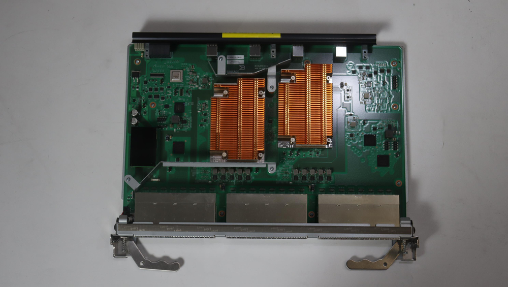 Интерфейсный модуль Lenovo PORT BLADE,FC64-48,no SFP+ (03KL287)