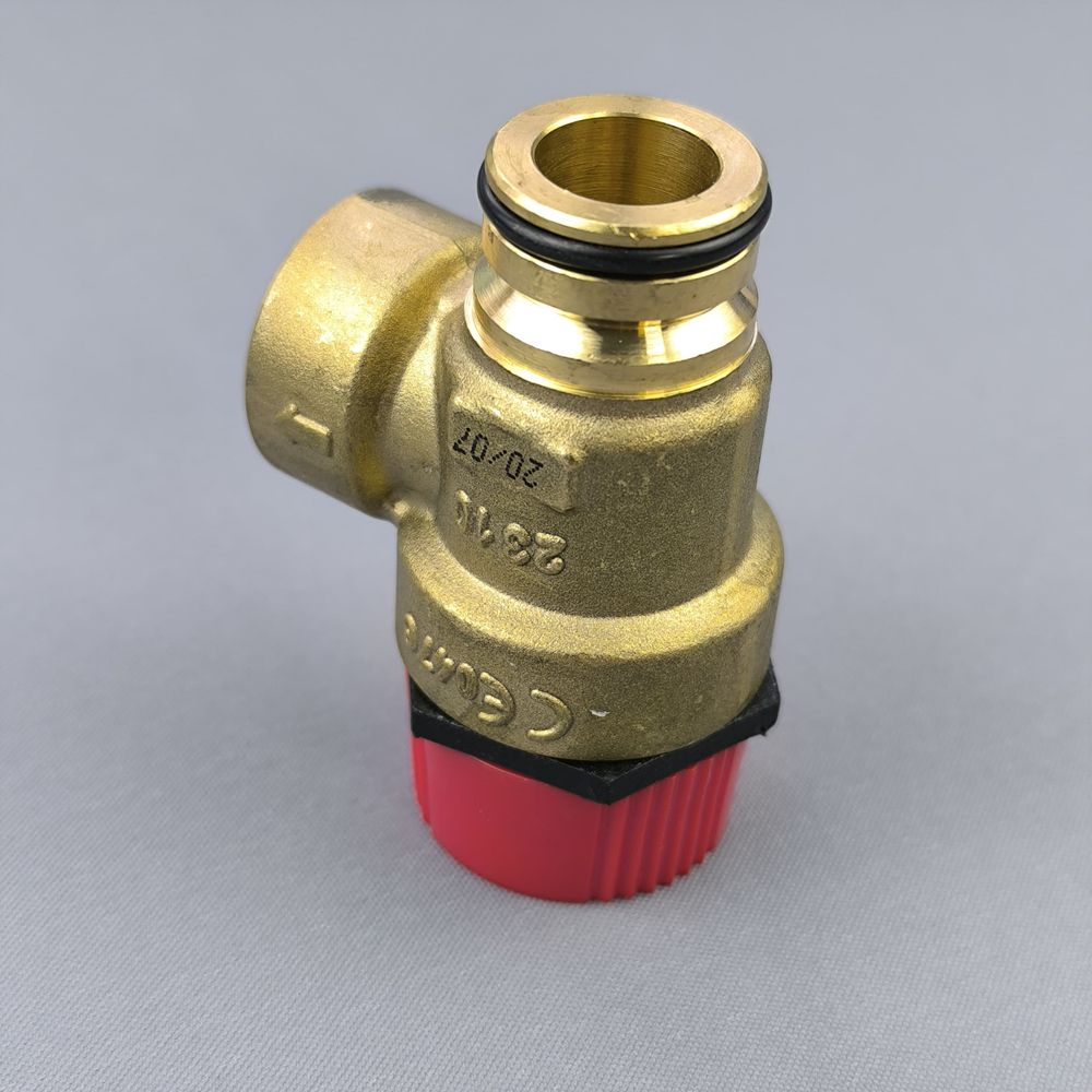 Сбросной клапан латунный для котлов Baxi (внутренняя резьба) арт. 9951170