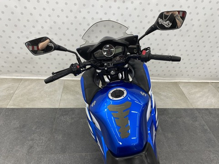 Suzuki GSR250F , 2016
