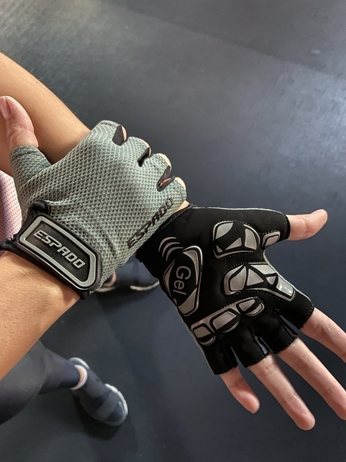 Перчатки для фитнеса ESD004 Серые