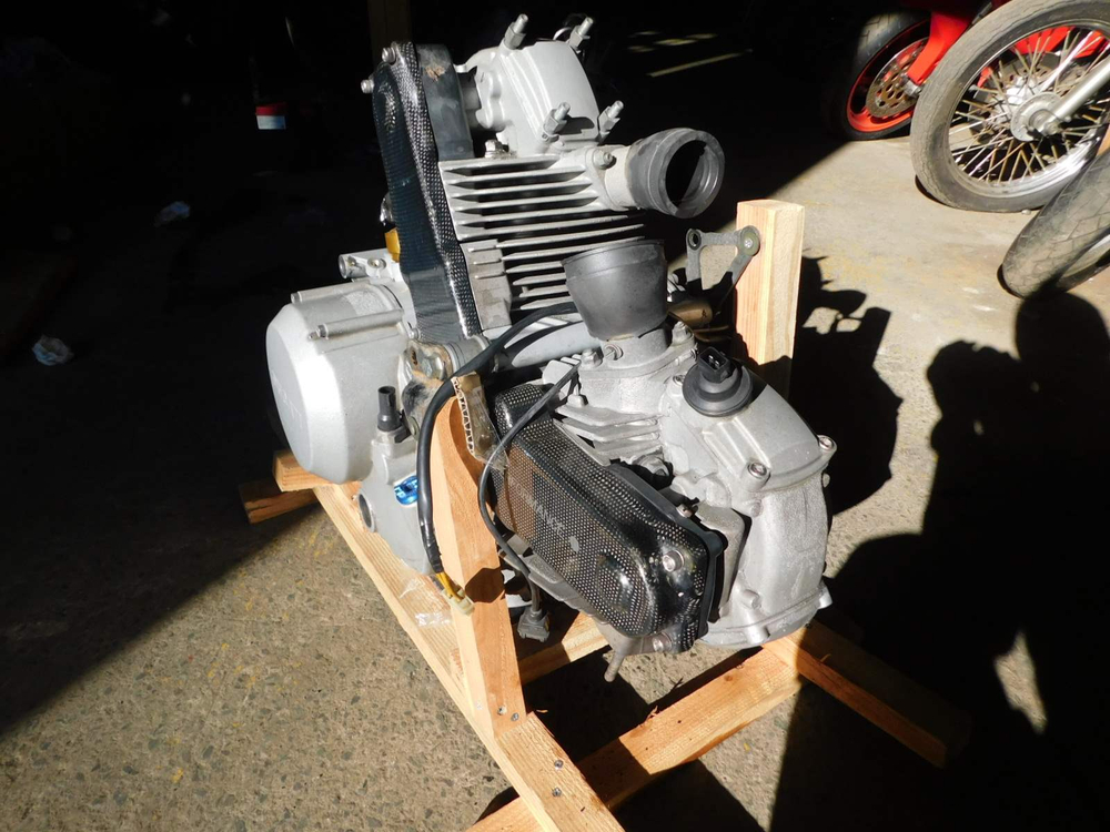 двигатель Ducati Monster 400