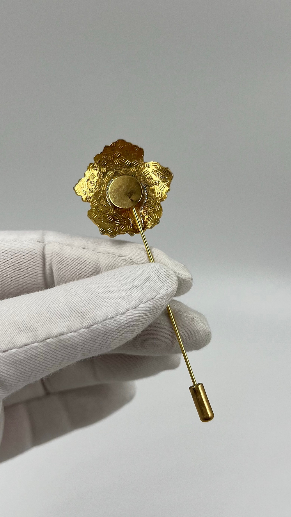 Брошь булавка Цветок с эмалью в технике клуазоне