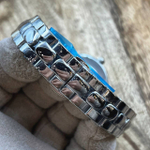 Часы Swarovski