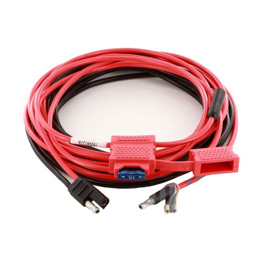 HKN4137 Кабель питания 13.8 VDC 3 м, предохранитель15А