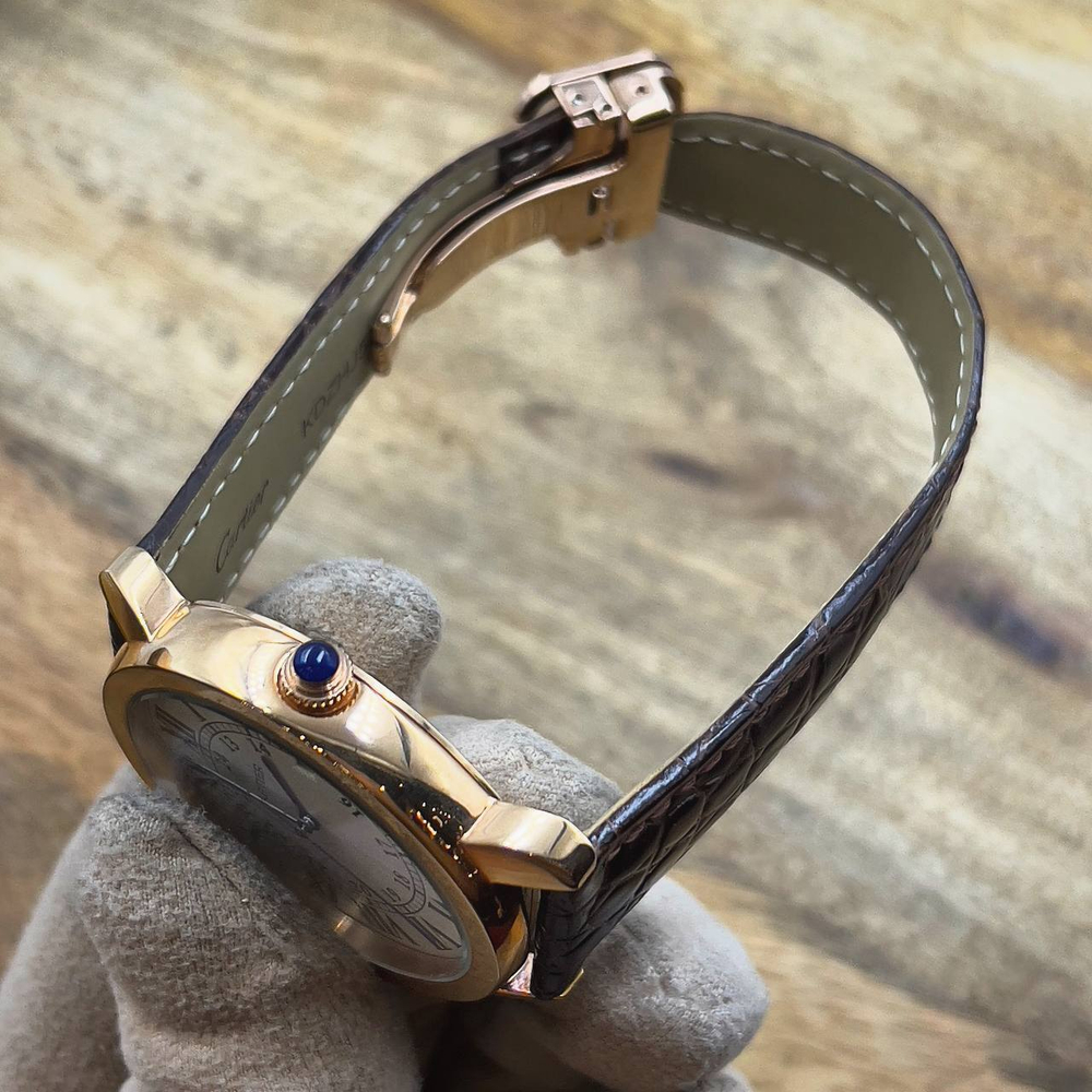 Часы Cartier