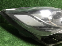 Битая Фара правая Kia Sorento 3 UM Prime 17-20 LED