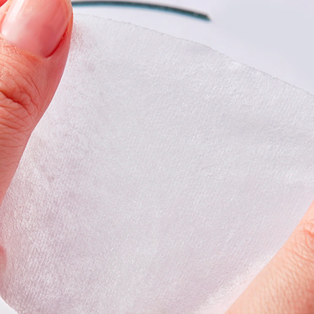 Питательная тканевая маска с чёрной соей Round Lab Soybean Nourishing Sheet Mask
