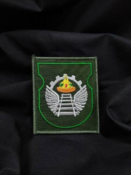 Шеврон вышитый батальона ЖДВ Мехбат зелёный кант