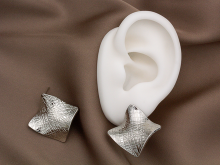 Серьги-гвоздики "Фактура" 29мм