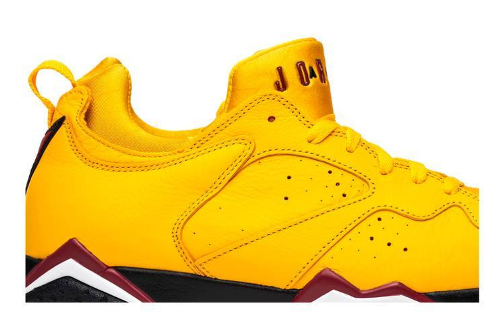 Кроссовки Jordan Air Jordan 7 Retro Low Taxi