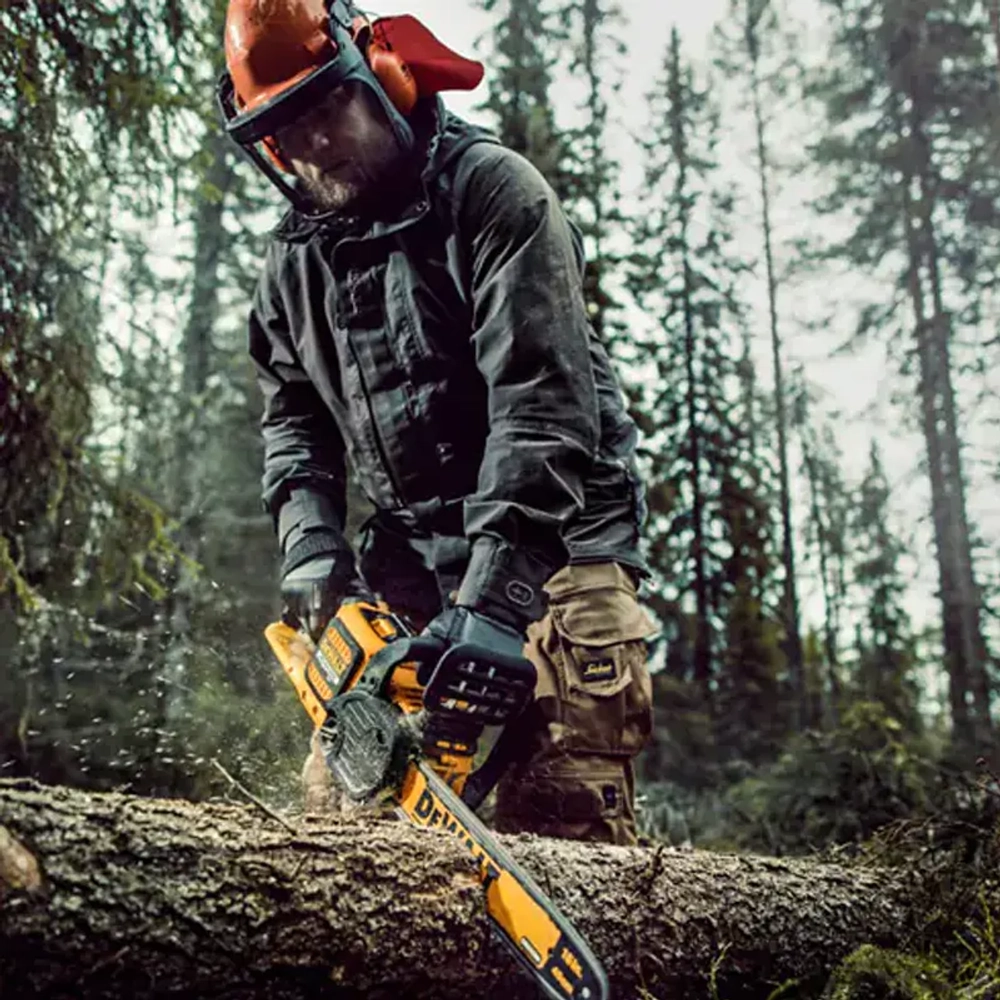 DeWalt FLEXVOLT DCM575X1 аккумуляторная цепная пила (1 x 3 Ач, ЗУ) DCM575X1-QW