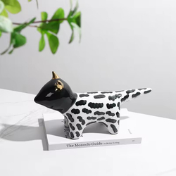 Статуэтка Brindle hand drawn dog