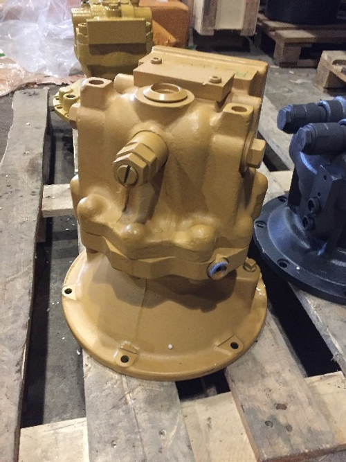 Гидромотор поворота Komatsu PC200-7