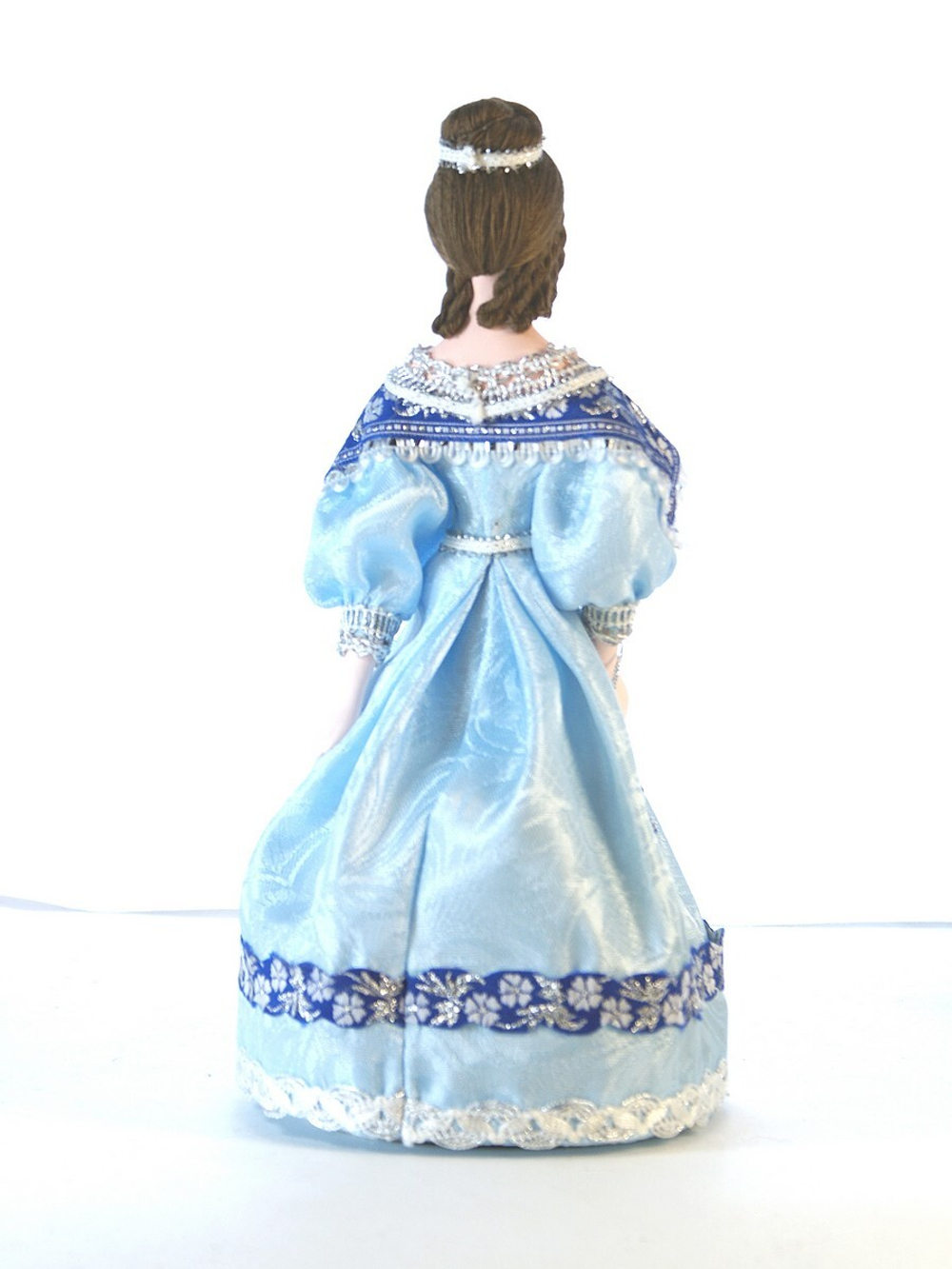 Кукла коллекционная Дама в бальном платье с веером 19 века