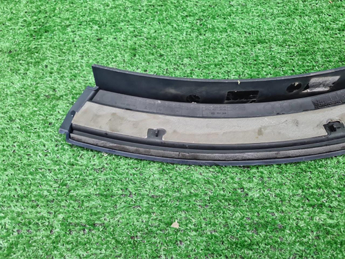 Накладка двери задняя левая Audi Q8 (2018-н.в.)