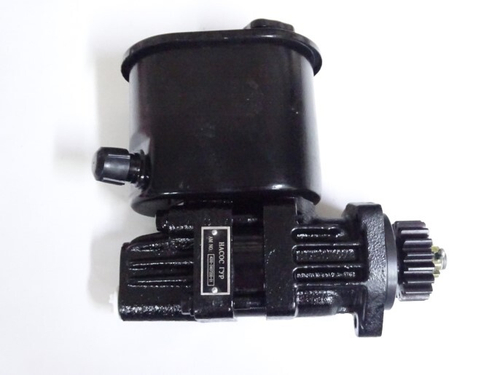 Насос ГУР /КАМ. 4310/ с бачком (АВТОМАГНАТ)