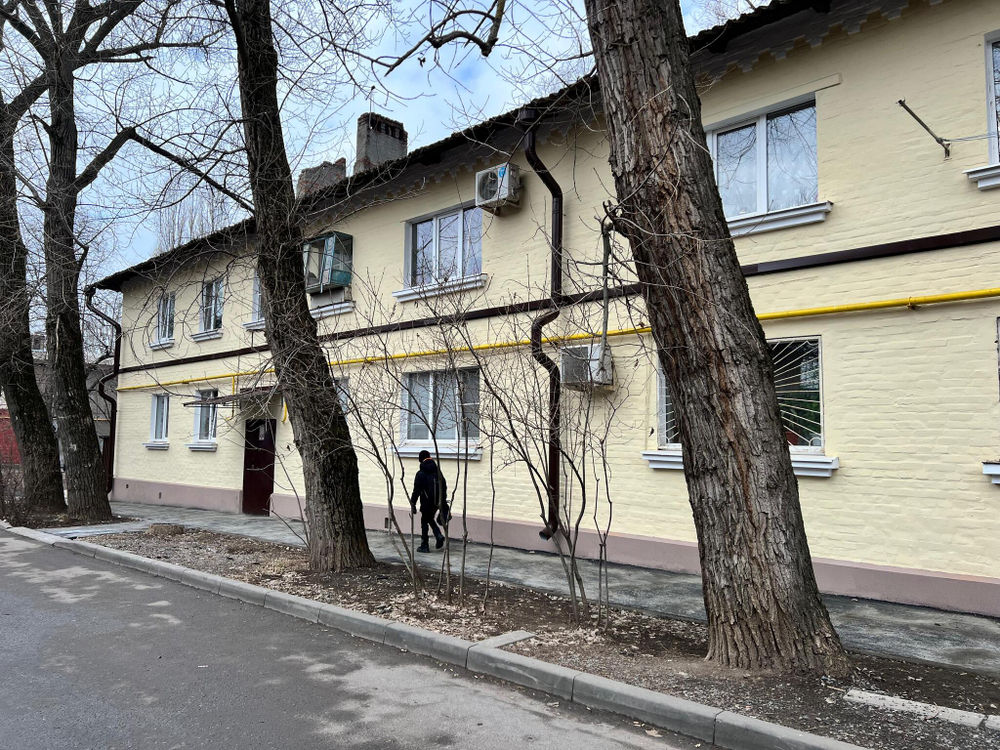 Ростовская обл., г. Ростов-на-Дону, пр-кт. 40-летия Победы, д. 53а
