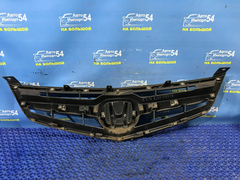 Решетка радиатора Honda ACCORD 2005-2008