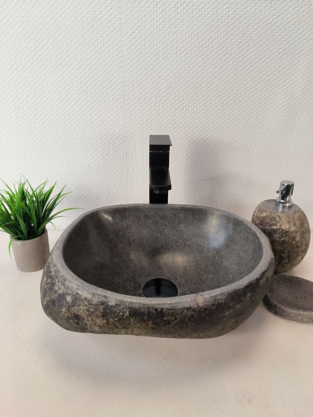 Раковина из речного камня RS-65994 39х31х16 из натурального камня