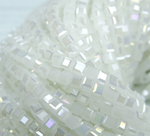 БВМ009ДС4 Хрустальные бусины квадратные, цвет: белый AB матовый, 4 мм, кол-во: 44-45 шт.